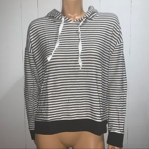 Lightweight striped hoodie